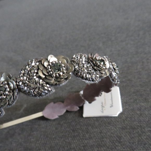 Deepa Gurnani Handmade Embellished Beaded CZ Headband - Picture 11 of 13